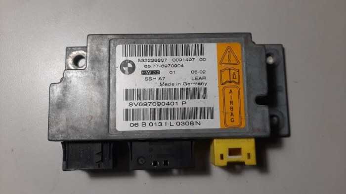 Блок управления air bag Bmw 7-Series E66 N62B40A 2006 правый