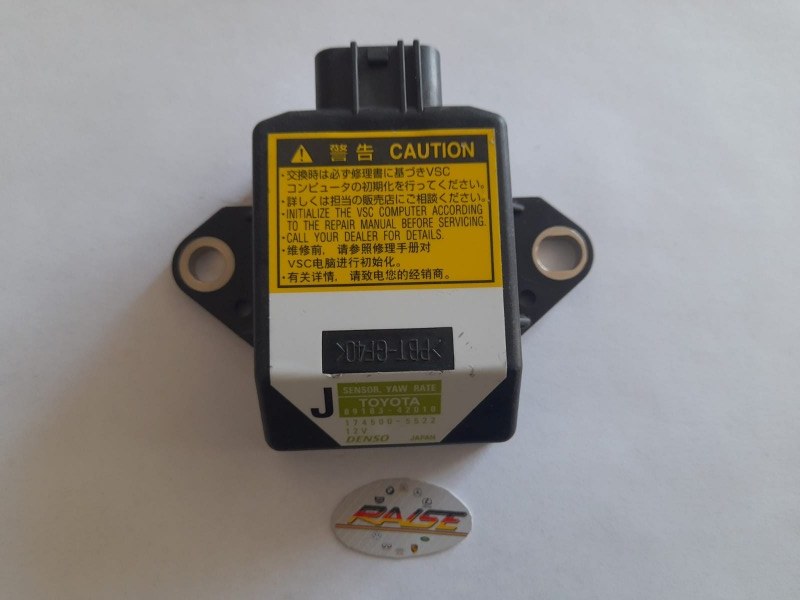 Датчик курсовой устойчивости Toyota Rav4 ACA31 3ZR-FE 2011