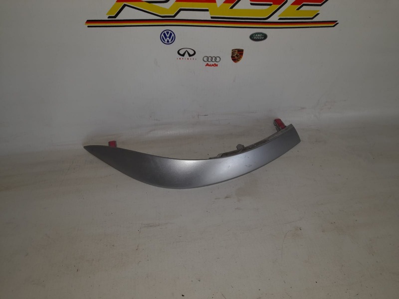 Накладка на консоль Toyota Corolla E150 1ZR-FE 2010 передняя правая