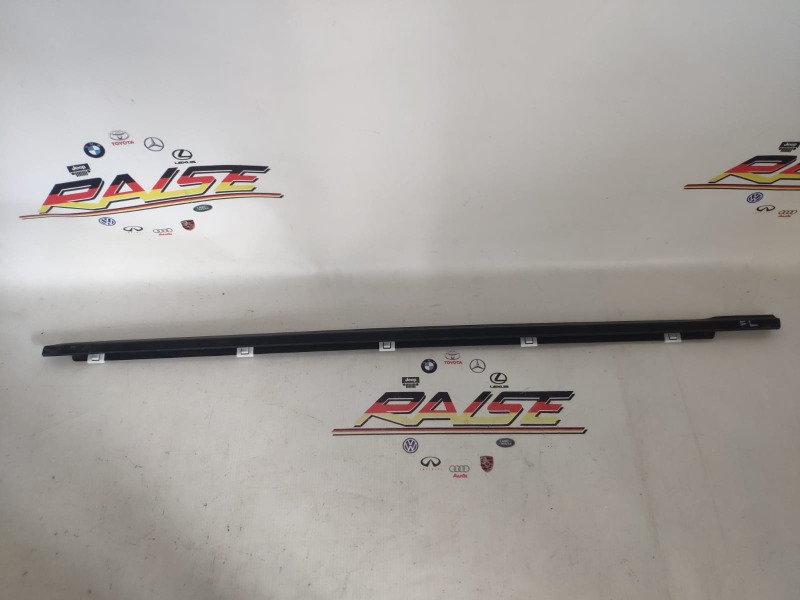 Молдинг стекла Kia Rio FB G4FG 2018 передний левый