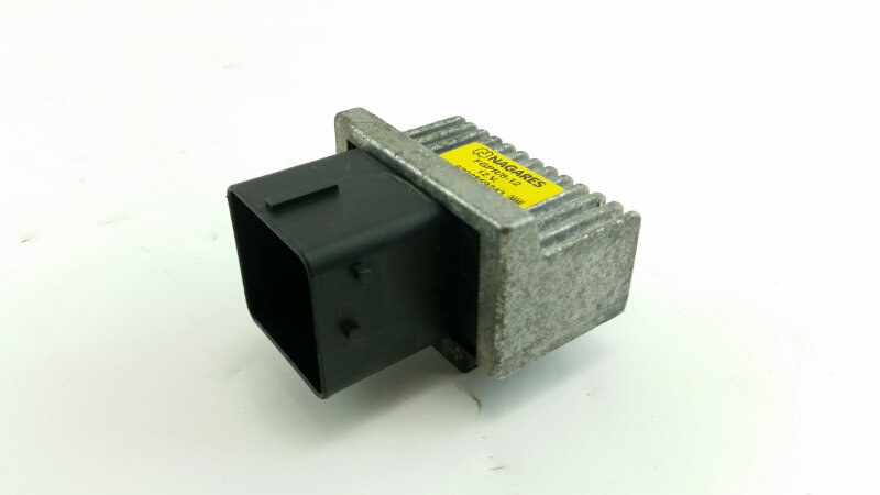 Реле свечей накала Nissan Qashqai 2007-2014 110678071R 68553 Б/У купить с разбор