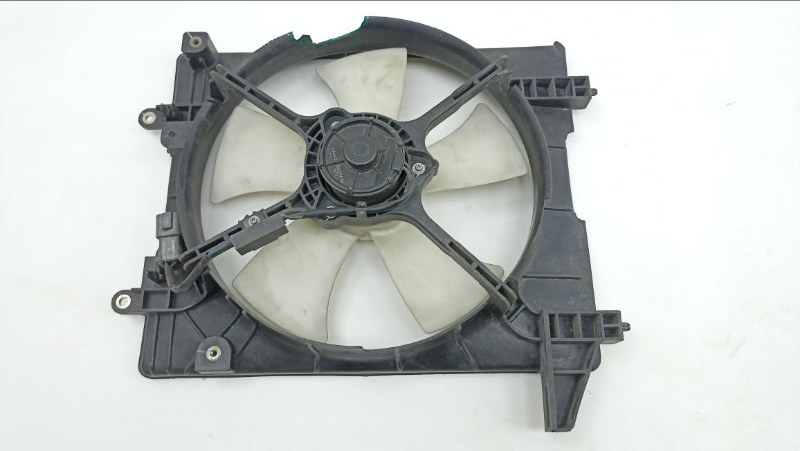 Диффузор радиатора Honda Edix BE3 K20A
