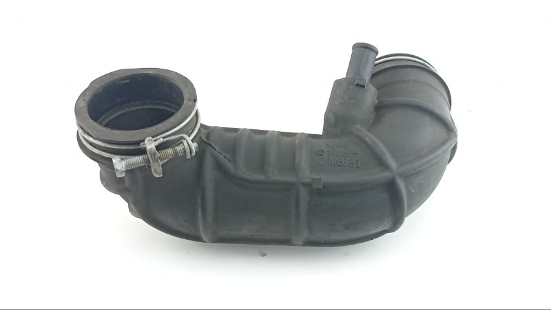 Патрубок воздушн.фильтра TOYOTA RAUM NCZ20 1NZ 2005 (б/у)