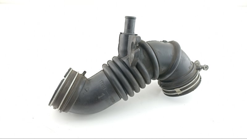 Патрубок воздушн.фильтра TOYOTA COROLLA FIELDER NZE121 1NZ 2004 (б/у)