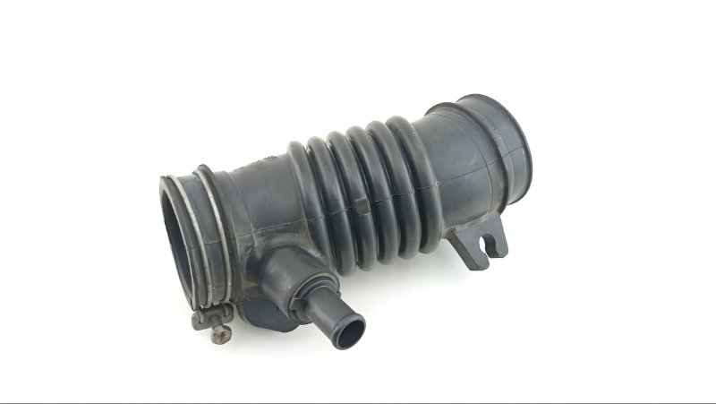 Патрубок воздушн.фильтра TOYOTA RACTIS NCP105 1NZ 2006 (б/у)