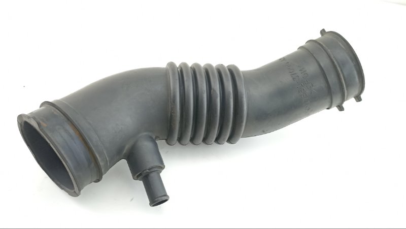 Патрубок воздушн.фильтра TOYOTA NOAH ZRR75 3ZRFE 2009 (б/у)