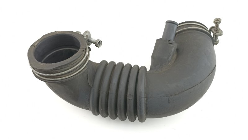 Патрубок воздушн.фильтра TOYOTA FUNCARGO NCP25 1NZ 2002 (б/у)