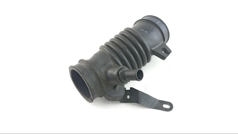 Патрубок воздушн.фильтра TOYOTA PROBOX NCP165 1NZ 2017 (б/у)