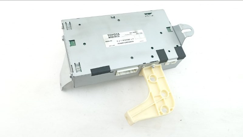 Радиоприемник Toyota Celsior UCF31 3UZ 2004