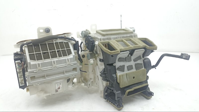 Корпус печки Toyota Celsior UCF31 3UZ 2004