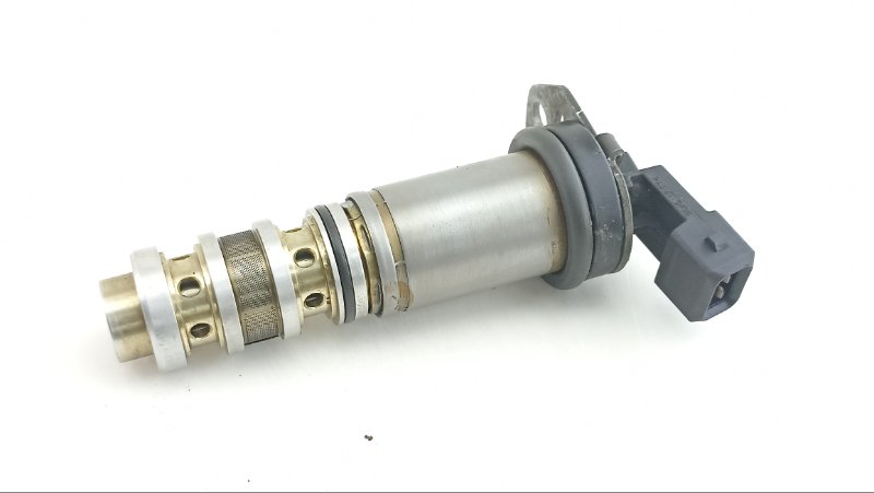 Клапан vvt-i BMW 5-SERIES F07 N63B44A 2010 (б/у)