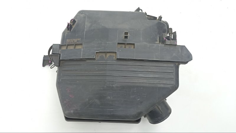 Корпус воздушного фильтра Toyota Alphard ANH10 2AZ 2004