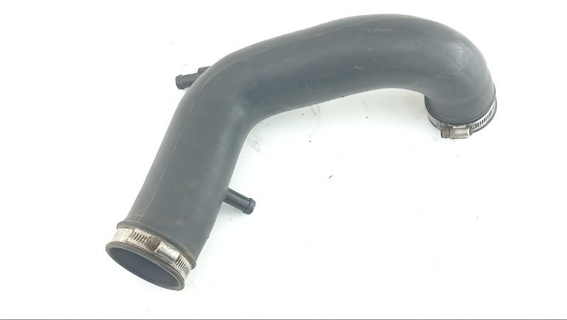 Патрубок воздушн.фильтра Nissan Serena VAJC23 GA16DE 1997
