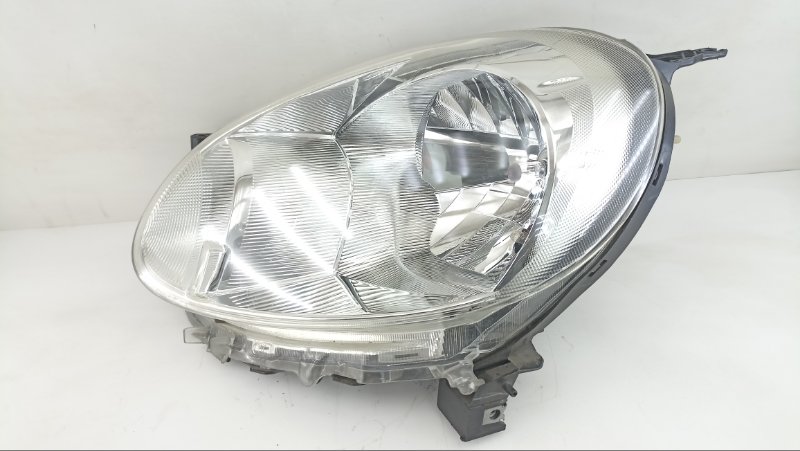 Фара Nissan March K13 2011 левая