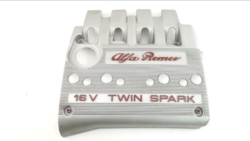 Крышка двигателя Alfa Romeo 147 937A AR32310 2003
