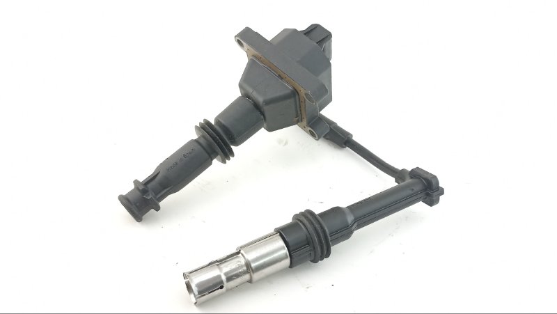 Катушка зажигания Alfa Romeo 147 937A AR32310 2003