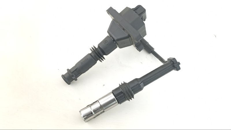 Катушка зажигания Alfa Romeo 147 937A AR32310 2003