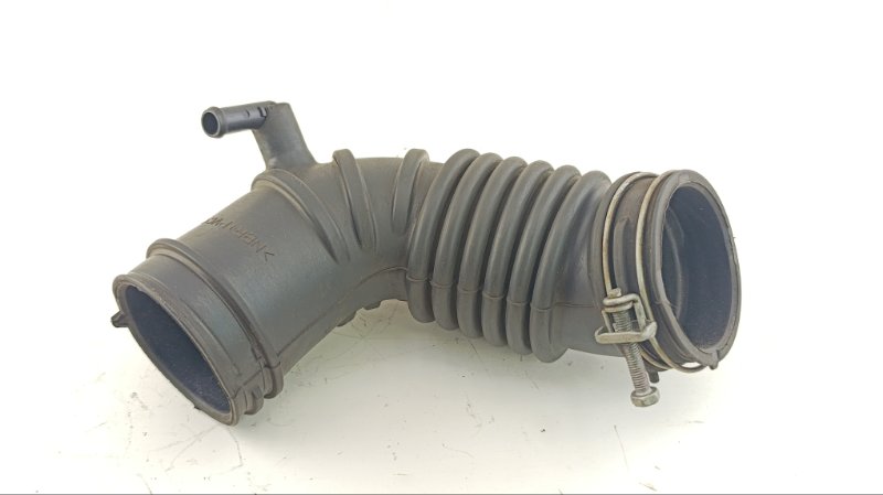 Патрубок воздушн.фильтра Mitsubishi Lancer CY4A 4B11 2011