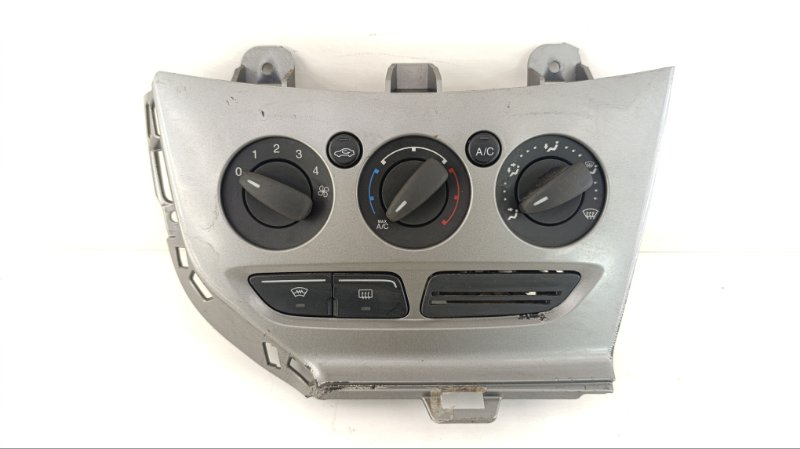 Климат-контроль Ford Focus CB8 PNDA 2011