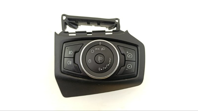 Переключатель света Ford Focus CB8 PNDA 2011