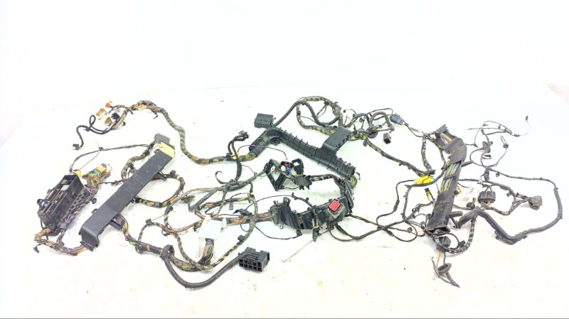 Проводка Ford Focus CB8 PNDA 2011