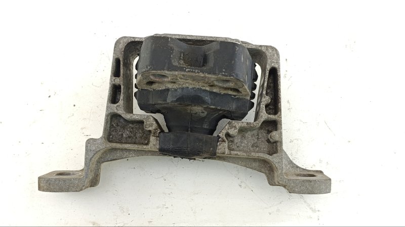 Подушка двигателя Ford Focus CB8 PNDA 2011 правая