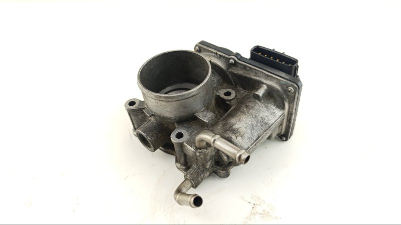 Дроссельная заслонка Toyota Porte NSP140 1NRFE 2014
