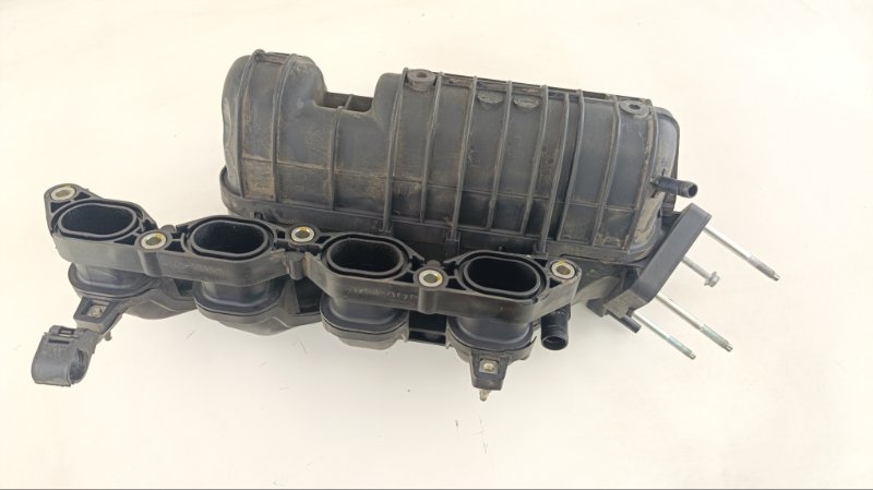 Коллектор впускной TOYOTA SIENTA NCP81 1NZ 2009 (б/у)
