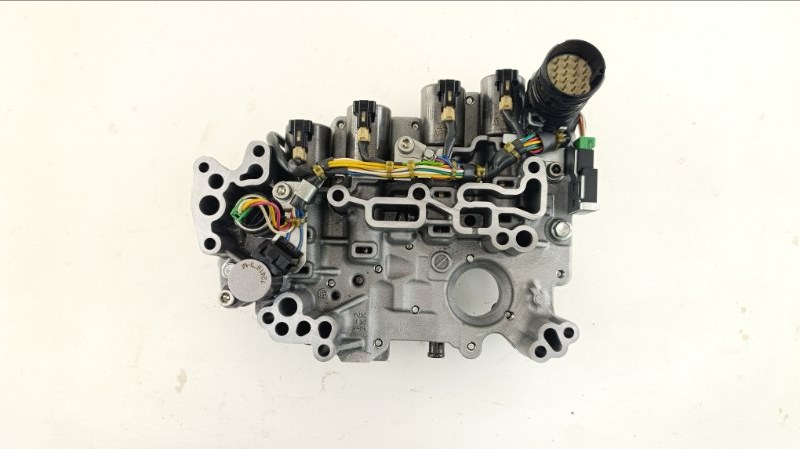 Гидроблок акпп NISSAN MARCH K13 HR12 2012 (б/у)