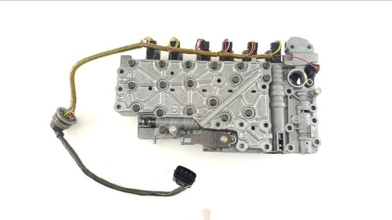 Гидроблок акпп MITSUBISHI PAJERO V75W 6G74 2000 (б/у)