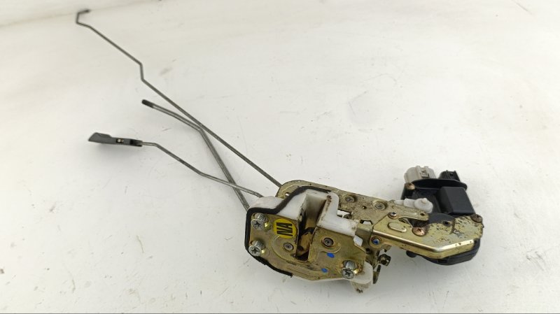 Замок двери HONDA HR-V GH4 D16A 2000 передний левый (б/у)