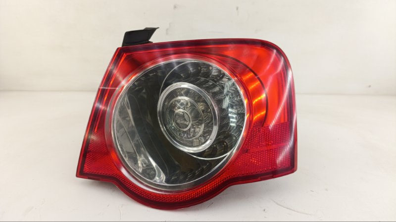 Стоп VOLKSWAGEN PASSAT 3C2 BVY 2006 правый (б/у)