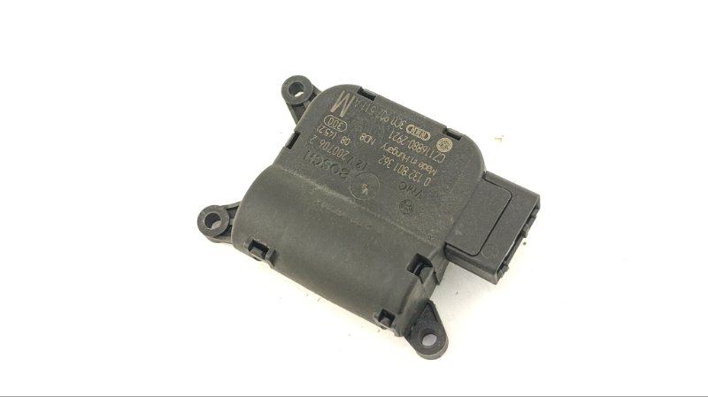 Сервопривод заслонок печки VOLKSWAGEN PASSAT 3C2 BVY 2006 (б/у)