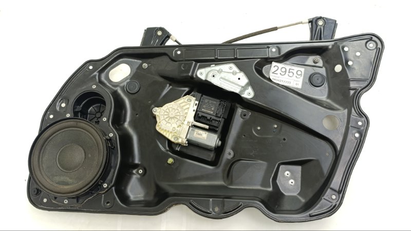 Стеклоподъемник VOLKSWAGEN PASSAT 3C2 BVY 2006 передний правый (б/у)