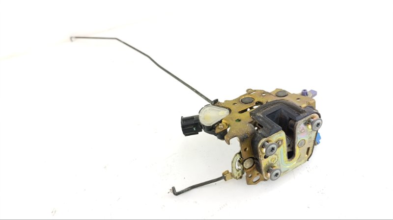 Замок двери NISSAN CARAVAN VWE25 ZD30DDTI 2002 передний правый (б/у)