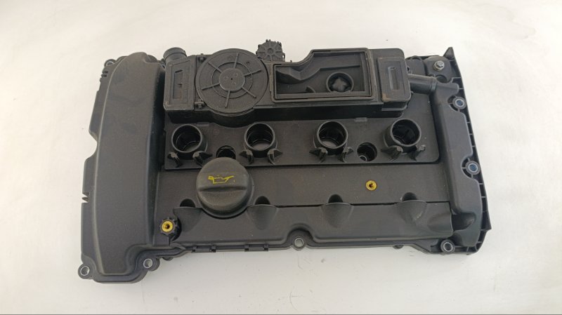 Клапанная крышка PEUGEOT 408 EP6CDT 2015 (б/у)