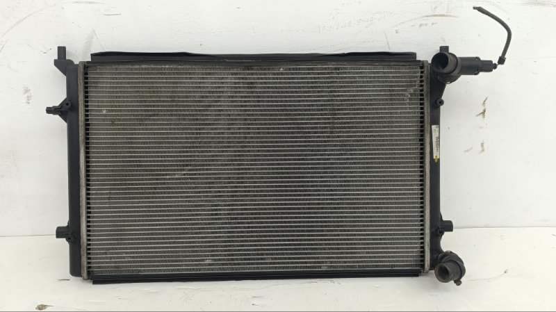 Радиатор охлаждения двс VOLKSWAGEN GOLF 1K1 BSE 2008 (б/у)
