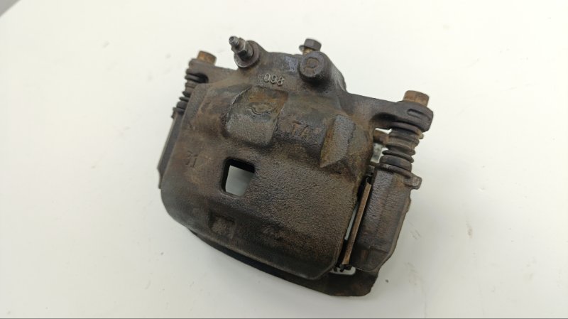 Суппорт NISSAN EXPERT VENW11 YD22DD 2000 передний правый (б/у)