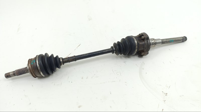 Привод NISSAN EXPERT VENW11 YD22DD 2000 передний правый (б/у)