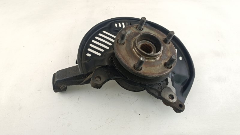 Ступица TOYOTA LITE ACE NOAH SR50 3S 1997 передняя левая (б/у)