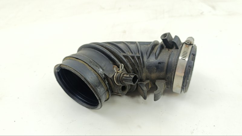 Патрубок воздушн.фильтра HONDA STEPWGN RF4 K20A 2004 (б/у)