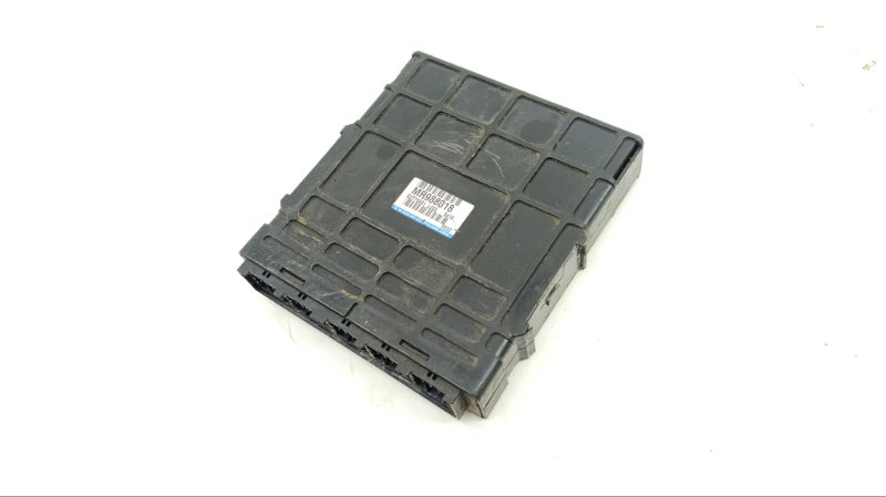 Блок управления двигателем MITSUBISHI DION CR6W 4G94 2002 (б/у)