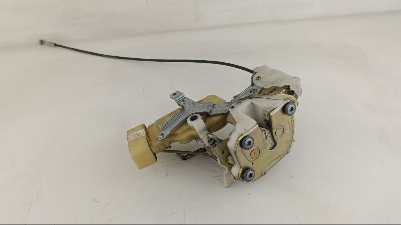 Замок двери TOYOTA VITZ SCP10 1SZ 2001 передний правый (б/у)