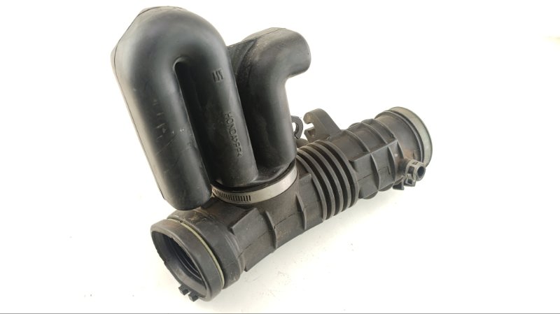 Патрубок воздушн.фильтра HONDA INSPIRE UA4 J25A 1998 (б/у)