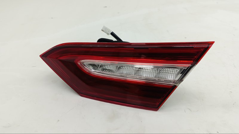 Стоп TOYOTA CAMRY XV70 2019 правый (б/у)