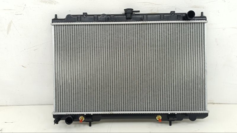 Радиатор охлаждения двс NISSAN TINO V10 SR20 1999 (б/у)