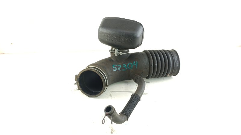 Патрубок воздушн.фильтра TOYOTA BREVIS JCG10 1JZFSE 2001 (б/у)