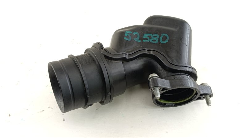 Патрубок воздушн.фильтра AUDI A3 8V CXSA 2013 (б/у)