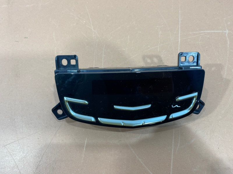 Кнопки управления климатом магнитолой Cadillac SRX 2014 FFN 22967005 Б/У