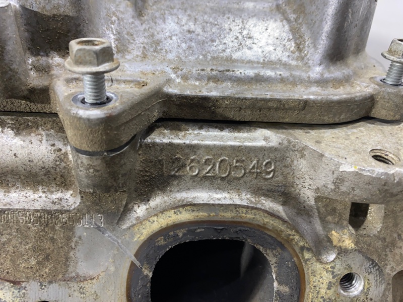 Головка блока цилиндров TAHOE ESCALADE 2017 YS K2UC L86 6.2 Головка блока цилиндров TAHOE ESCALADE 2017 YS K2UC L86 6.2